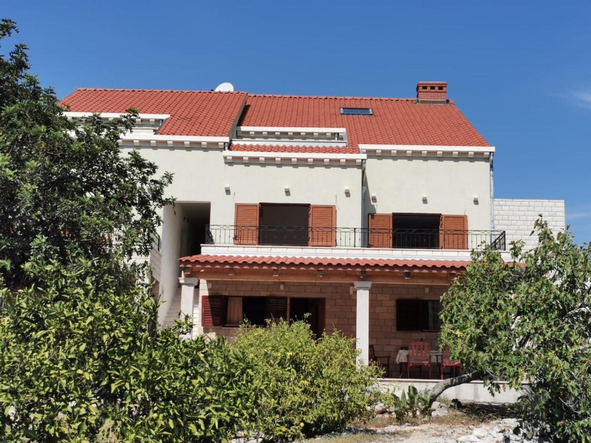 Apartment Stanisic Kneza Bagian luar foto