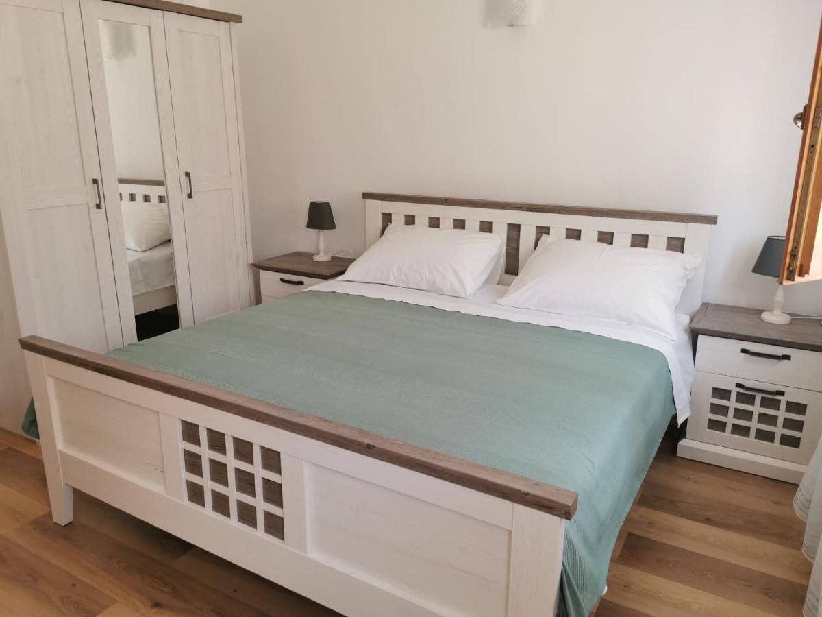 Apartment Stanisic Kneza Bagian luar foto